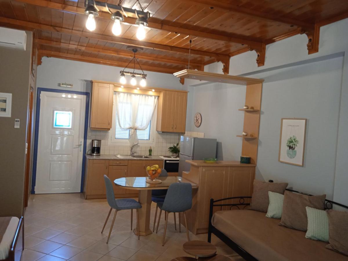 Apartamento Katerina House Finikounta Exterior foto