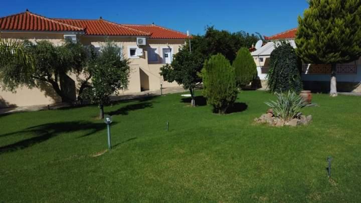 Apartamento Katerina House Finikounta Exterior foto
